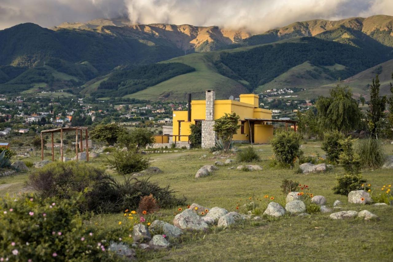 Camino A La Luna - Casas De Vacaciones Tafí del Valle Kültér fotó