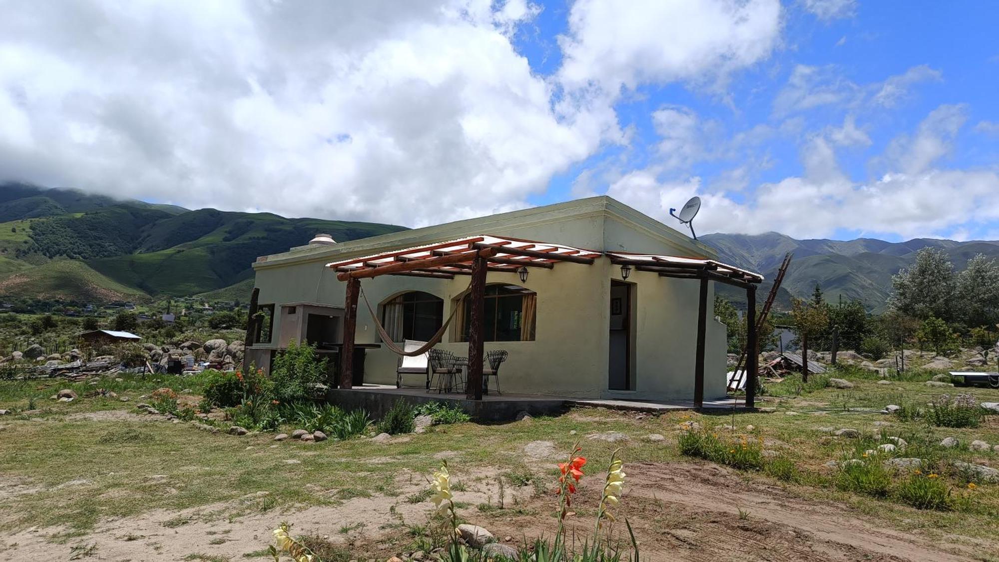 Camino A La Luna - Casas De Vacaciones Tafí del Valle Kültér fotó
